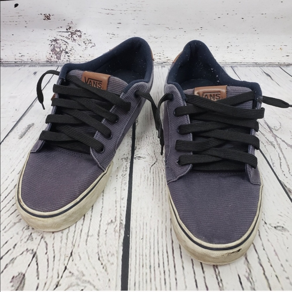 Men’s Vans Low Tops size 10.5